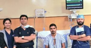 Cg News : मेडिकल कॉलेज अस्पताल रायपुर के हार्ट-चेस्ट एवं वैस्कुलर सर्जरी विभाग की एक और बड़ी सफलता, चाकू से कटी मुख्य धमनी, सबक्लेवियन आर्टरी को जोड़कर बचाया युवक का हाथ