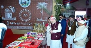 बस्तर पंडुम 2026: मंत्रमुग्ध हुए अमित शाह – बच्चों की प्रस्तुति से लेकर जनजातीय विरासत तक, बस्तर की संस्कृति का भव्य प्रदर्शन