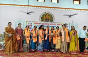 एकता और सम्मान का संगम: उत्कल मित्र मंडल की बहनों का भव्य सम्मान