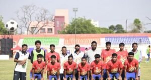 संघर्ष पर खेल की जीत: अबूझमाड़ के आश्रम से निकली फुटबॉल प्रतिभाएं खेलो इंडिया ट्राइबल गेम्स में चमकीं