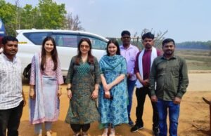 गोपनीय दौरे पर बिलासपुर पहुंचा सचिन तेंदुलकर का परिवार, गांवों में बिताया समय… जानिए क्यों